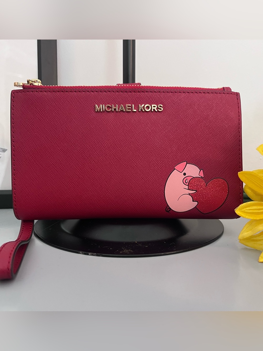 Michael Kors Limited Edition Pig Heart Double Zip Wristlet Wallet